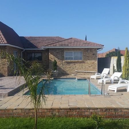 Ebenezer Guesthouse Bluewater Bay Port Elizabeth Eksteriør billede