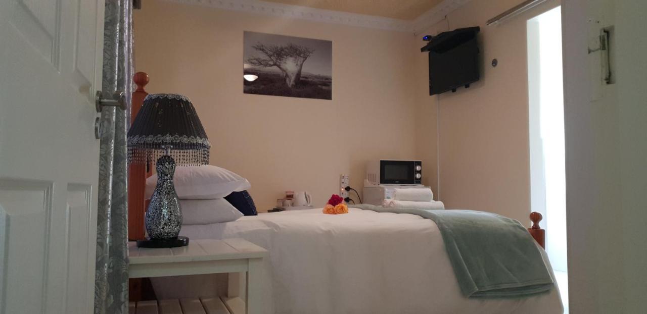 Ebenezer Guesthouse Bluewater Bay Port Elizabeth Eksteriør billede