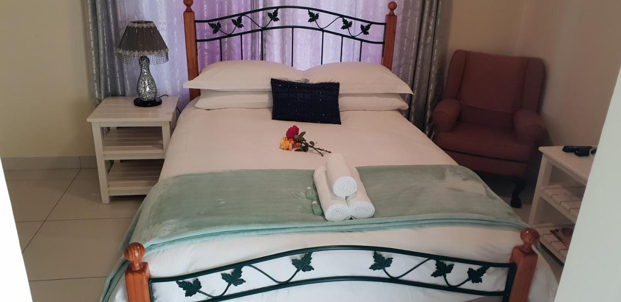 Ebenezer Guesthouse Bluewater Bay Port Elizabeth Eksteriør billede