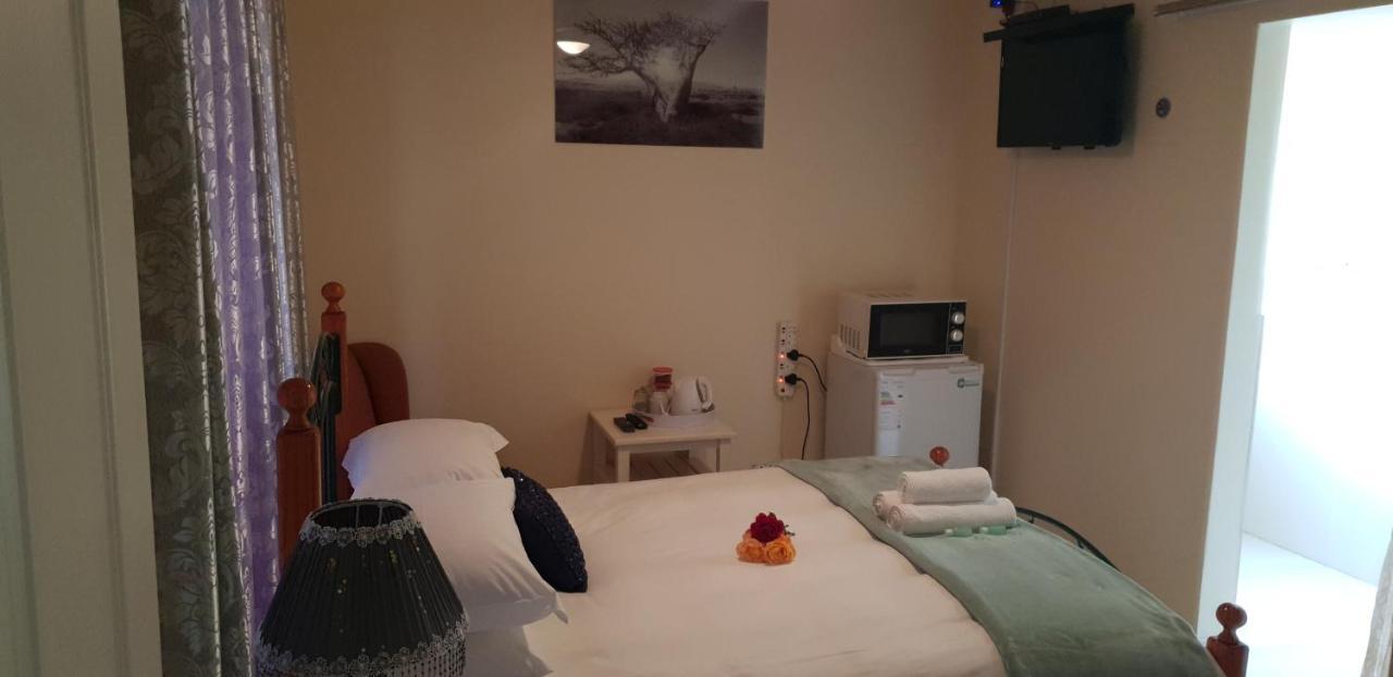 Ebenezer Guesthouse Bluewater Bay Port Elizabeth Eksteriør billede