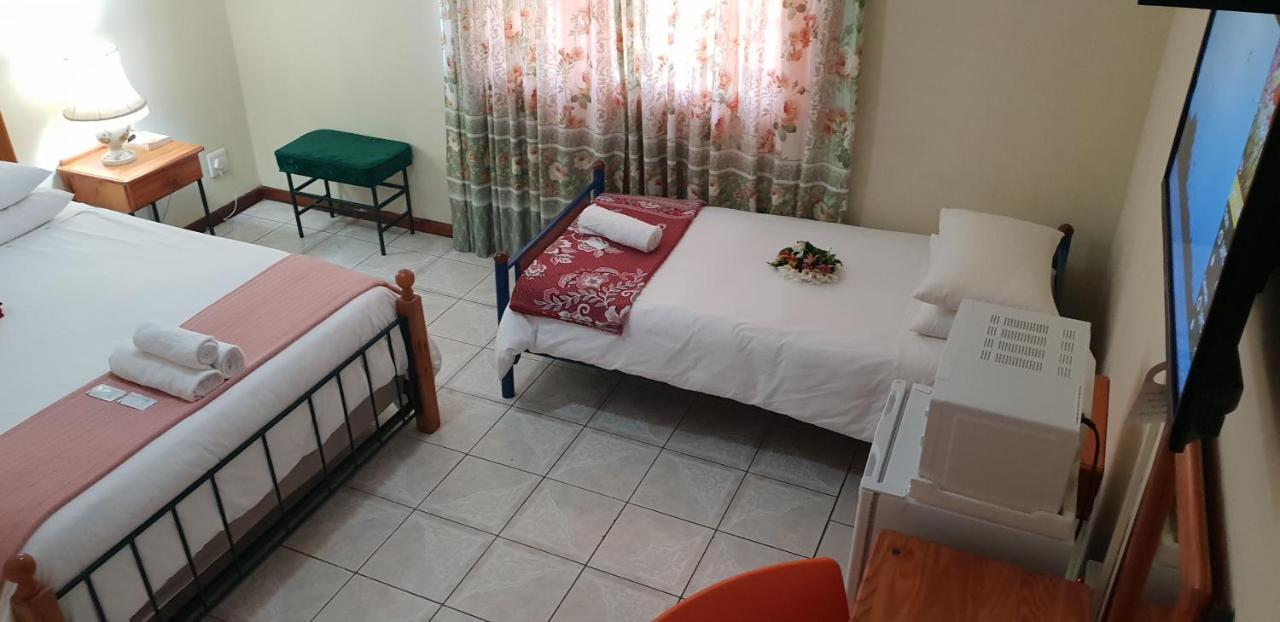 Ebenezer Guesthouse Bluewater Bay Port Elizabeth Eksteriør billede