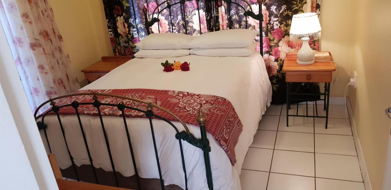 Ebenezer Guesthouse Bluewater Bay Port Elizabeth Eksteriør billede